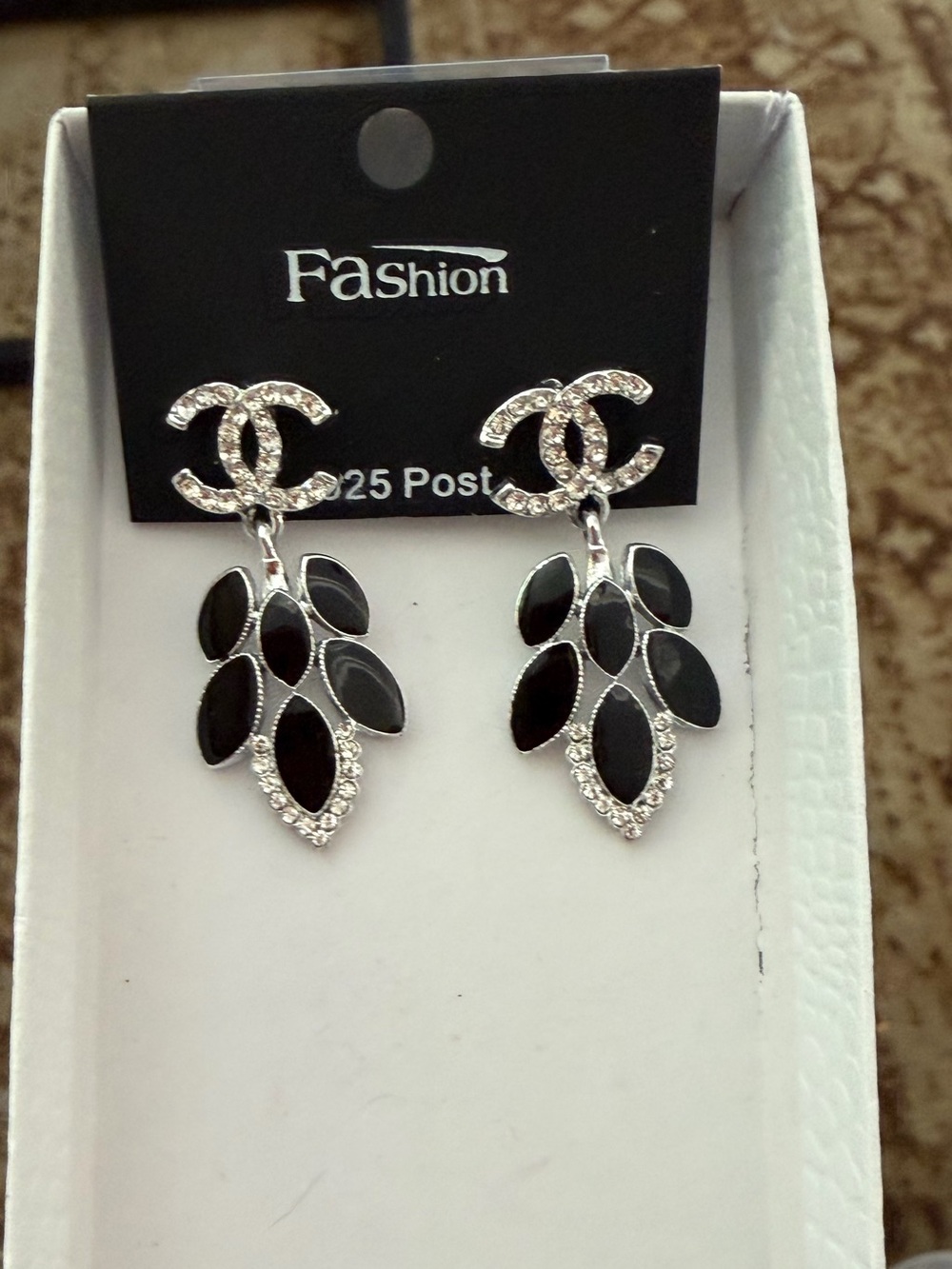Fashion Jewelry Black Leaf Drop Earrings with Crystal Accents, NEW, fashion